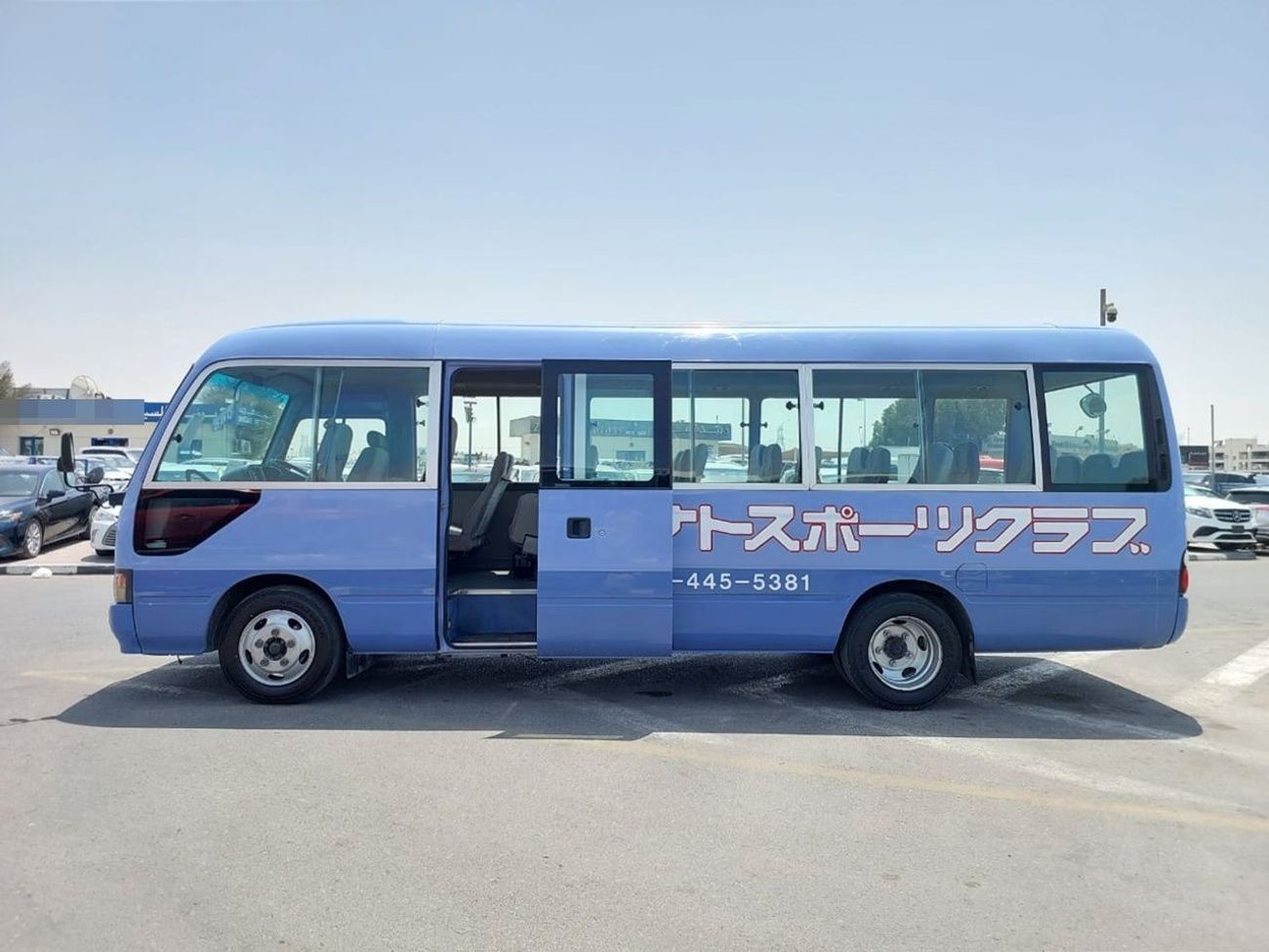 Toyota Coaster TOYOTA COASTER RHD 2004 MODEL 4.2 L DIESEL AUTOMATIC(PM12560)