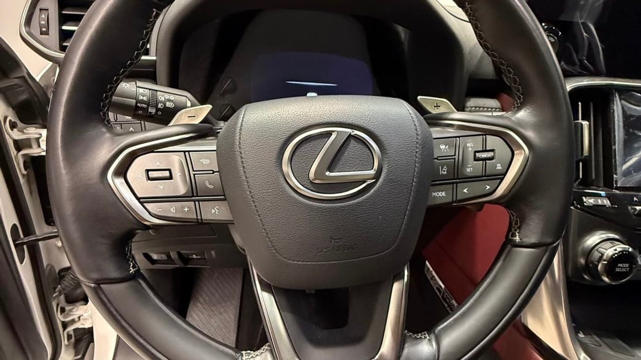 Lexus LX 600 Signature 3.5L