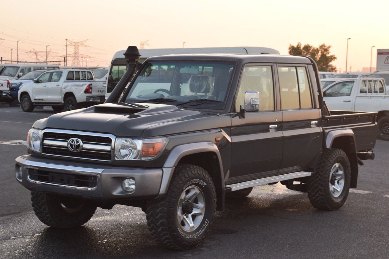 Toyota Land Cruiser Pick Up Double Cabin 4.5L