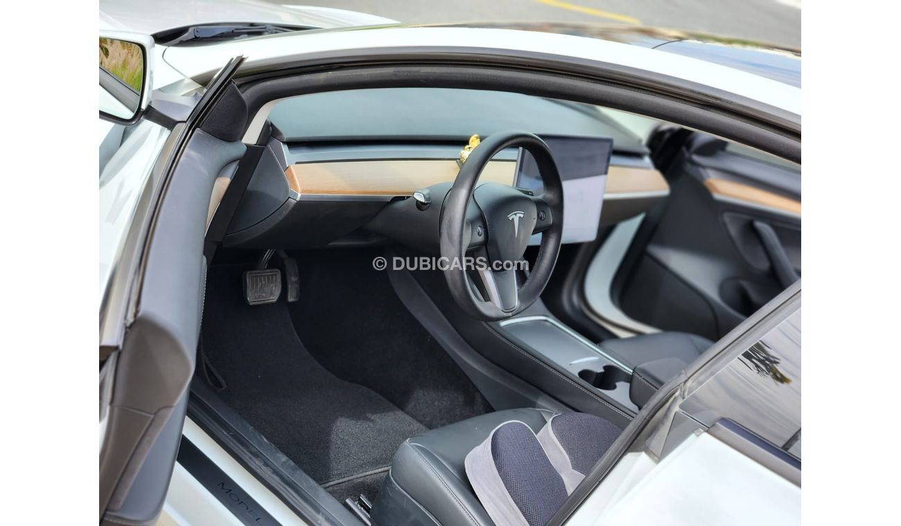 Tesla Model 3 Standard plus