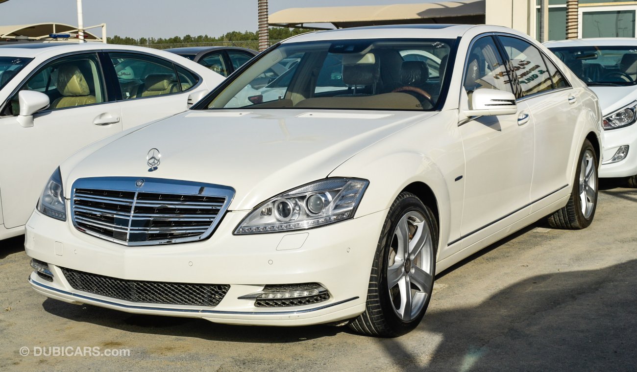 Mercedes-Benz S 550