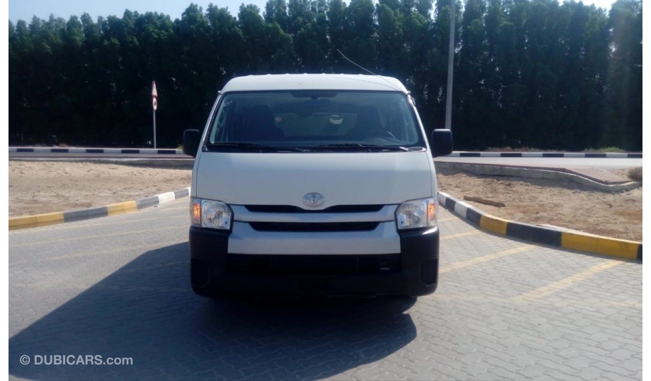 Toyota Hiace 2015 mid roof ref #657