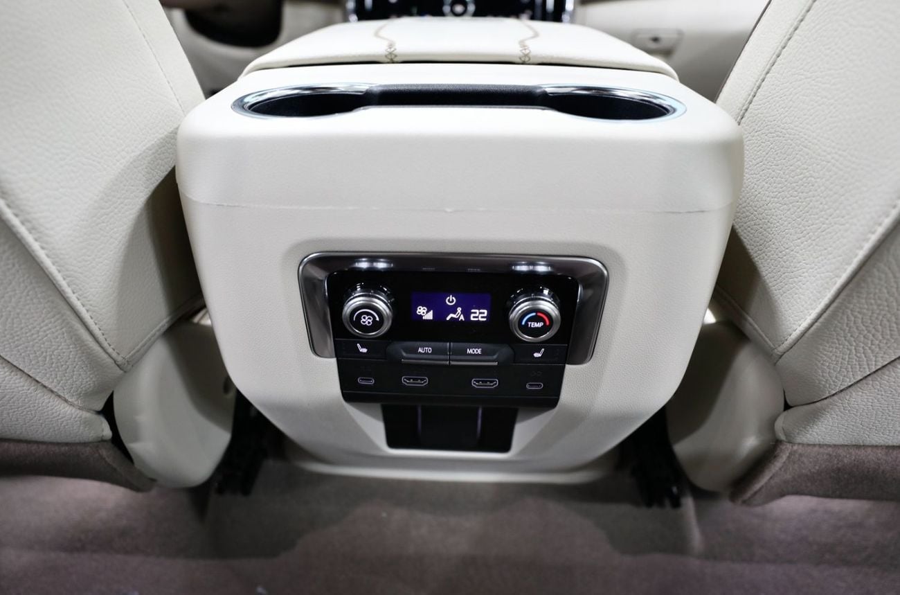 GMC Yukon 6.2 V8 Denali (AWD) GCC | V8 6.2L | 7 Seats | SWB | Brand New | Ref#Denali