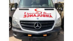 مرسيدس بنز سبرينتر Mercedes Benz Sprinter Ambulance,Model:2015. Low mileage