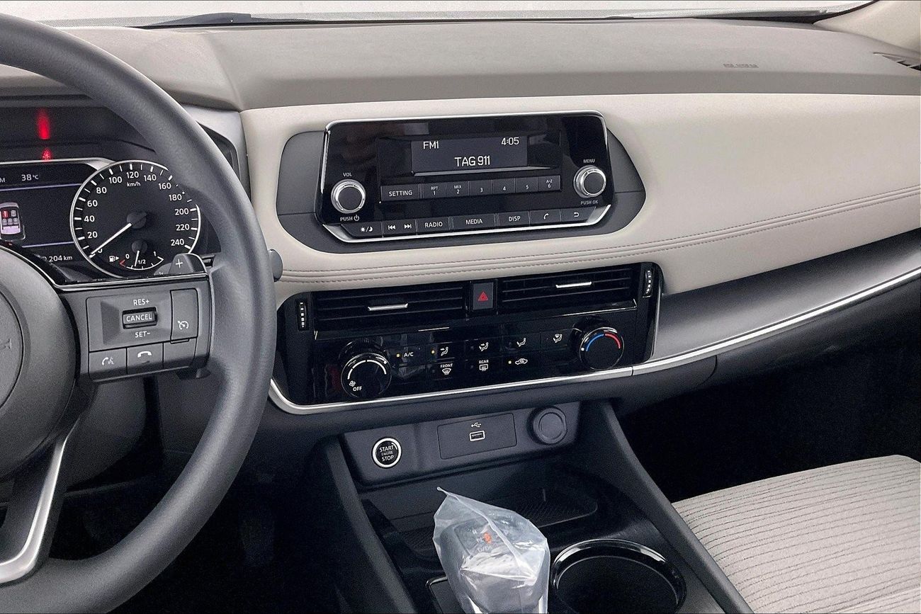 نيسان إكس تريل S | عرض العيد الحصري | خالية من أضرار الفيضانات