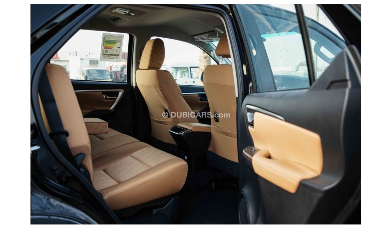 Toyota Fortuner 2023 Toyota Fortuner 2.7 4x4 P AT - Black inside Chamois