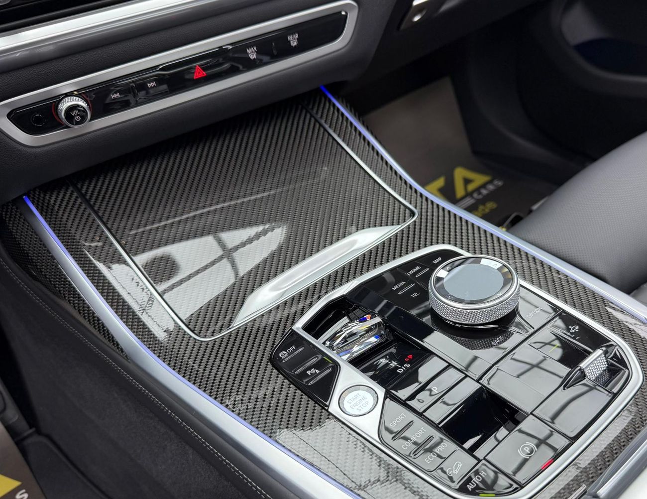 BMW X7 M60i 2024 BMW X7 M60i, 2029 BMW Warranty + Service Pack, Full BMW Service History, Very Low Km. GCC