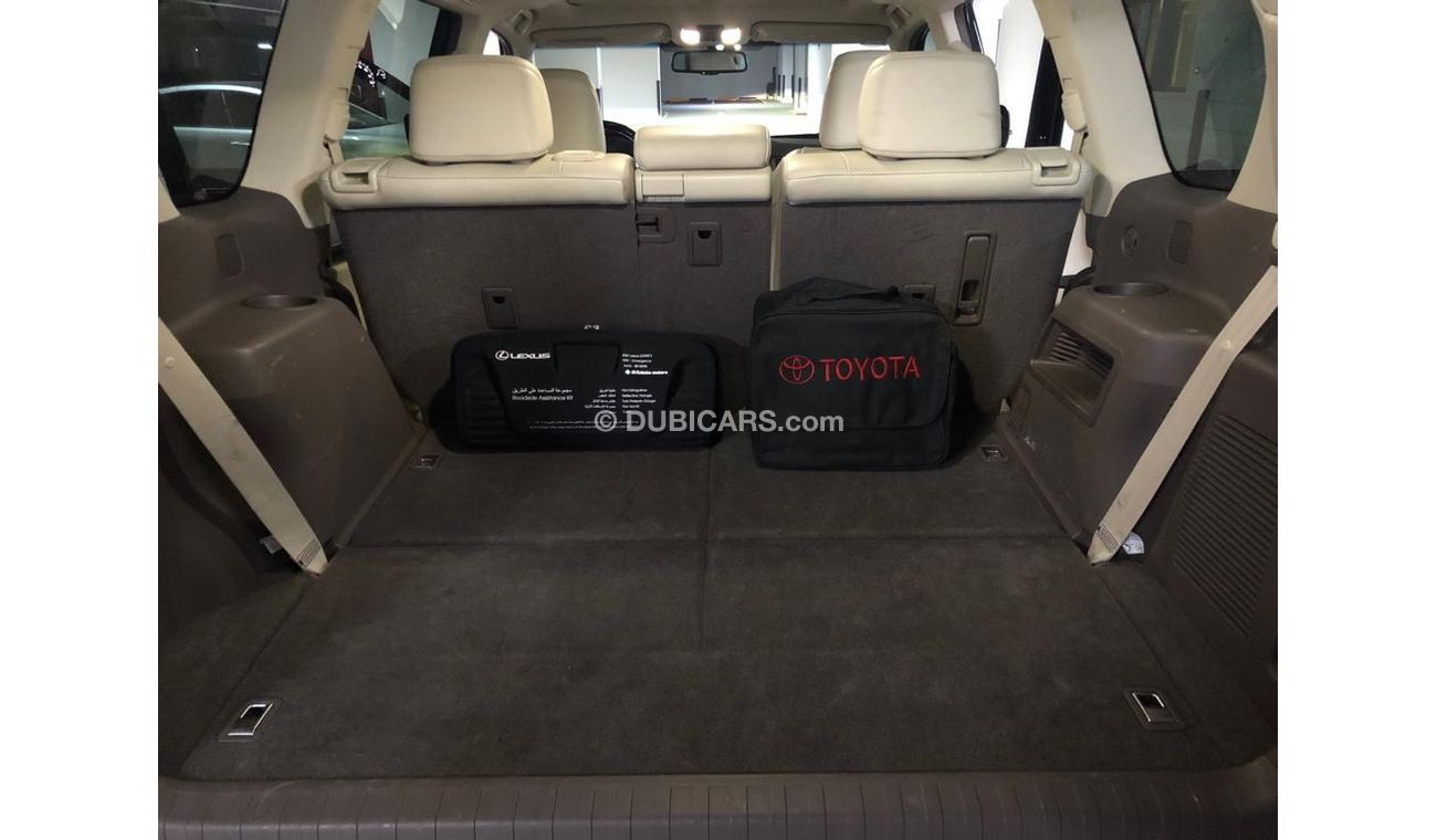 لكزس GX 460 1ST OWNER - FSH - AL FUTTAIM UNLIMITED WARRANTY TILL NOV 2019