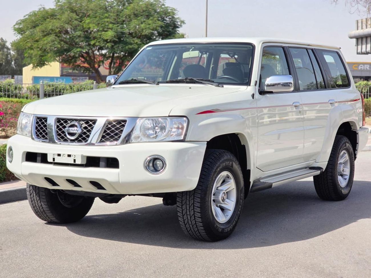 Nissan Patrol Safari Safari 4.8L M/T 2021 GCC SINGLE OWNER LOW MILEAGE IN MINT CONDITION