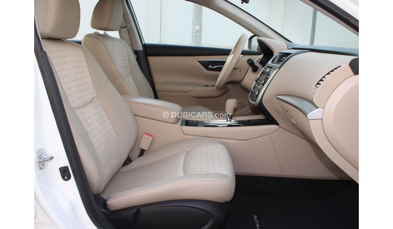 نيسان ألتيما نيسان التيما 2017 خليجي رقم 2 بحالة ممتازة بدون حوادث نظيفه جدا من الداخل والخارج