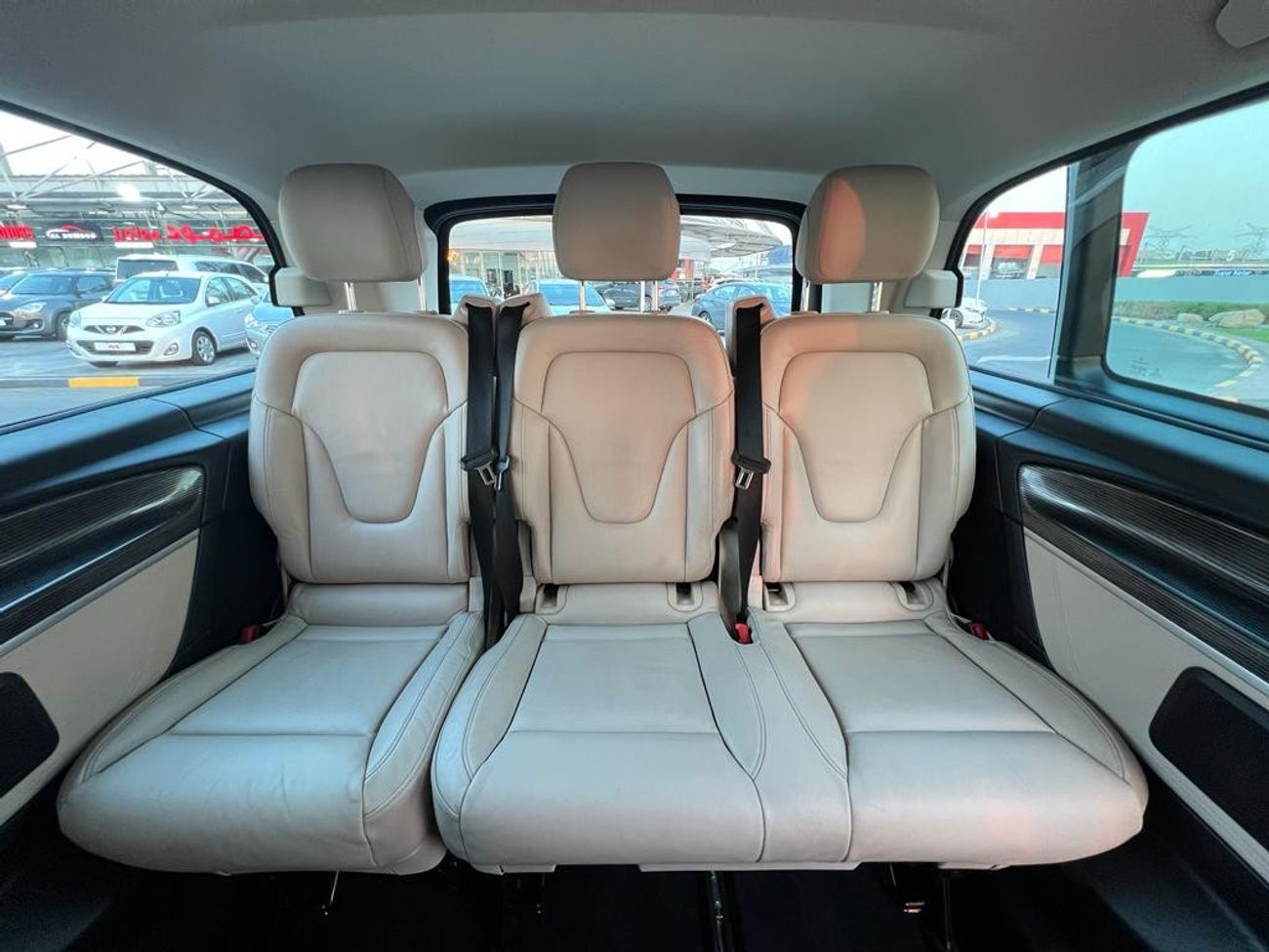 Mercedes-Benz V 250 MERCEDES BENZ V250 2020 GCC FULL SERVICE AGENCY HISTORY ORIGINAL PAINT