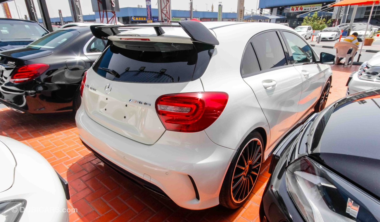 Mercedes-Benz A 45 AMG 4 Matic