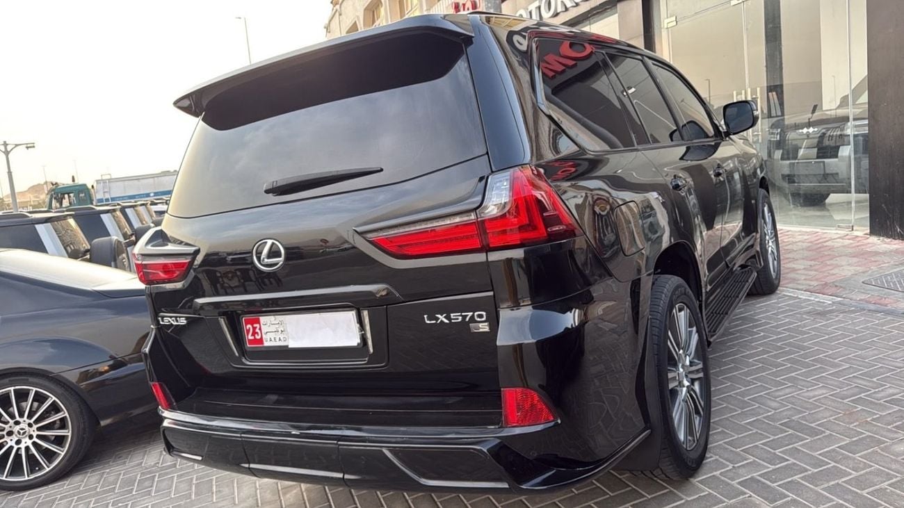 Lexus LX570 SPORT PLATINUM