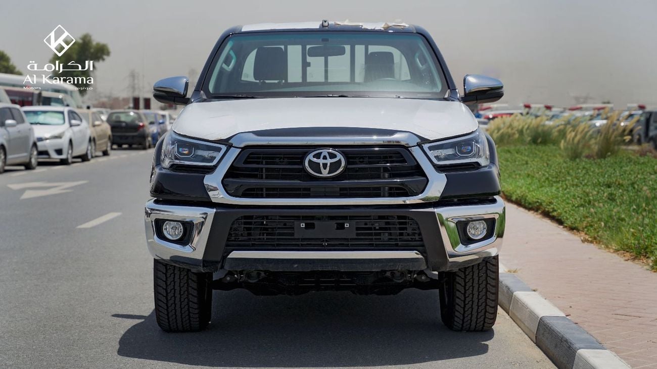Toyota Hilux SR5 - 2.7L Petrol Engine with Automatic Transmission - Bed Liner - 4x4 - Rear Camera