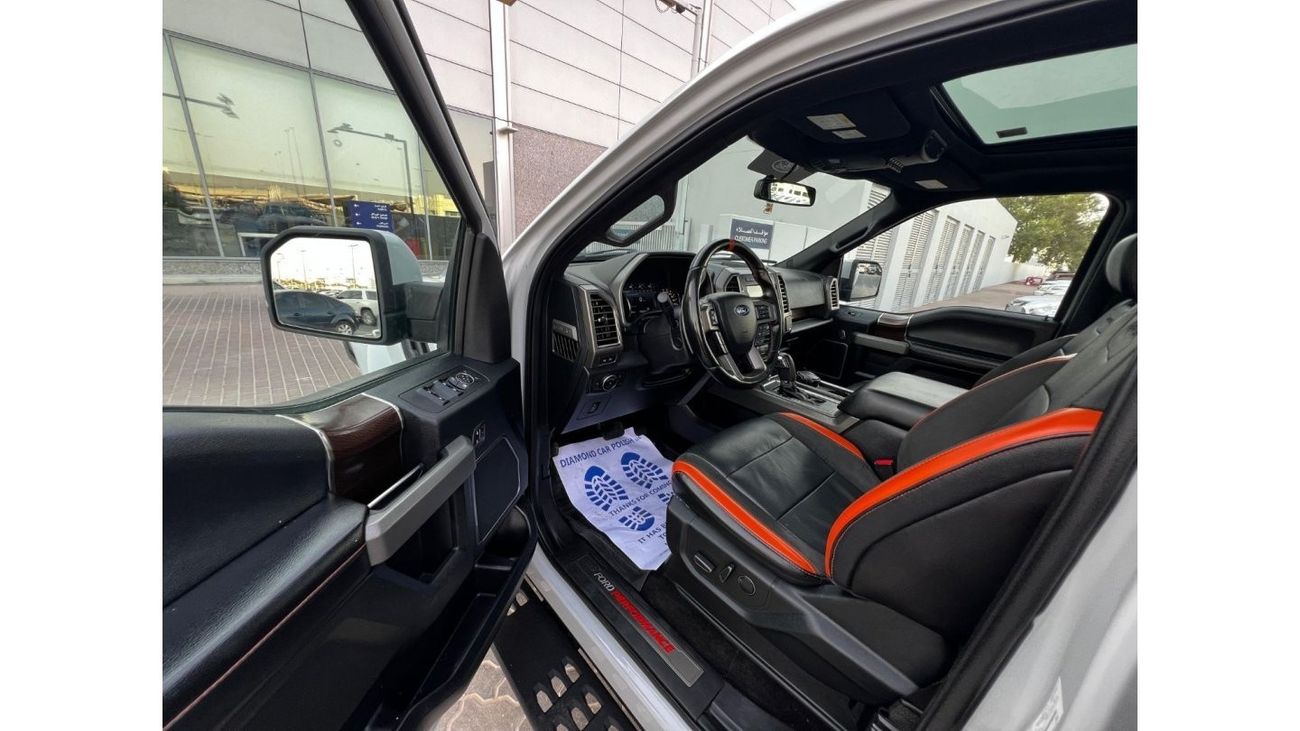 فورد إف-150 رابتور SVT رابتر لاكجري