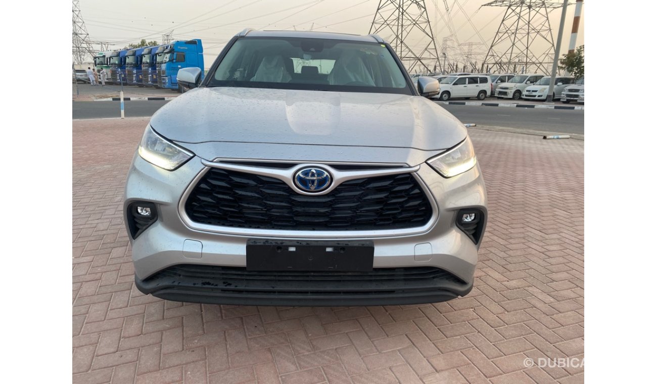 تويوتا هايلاندر 2022 2.5L PETROL GLE HYBRID 4x4 FOR EXPORT