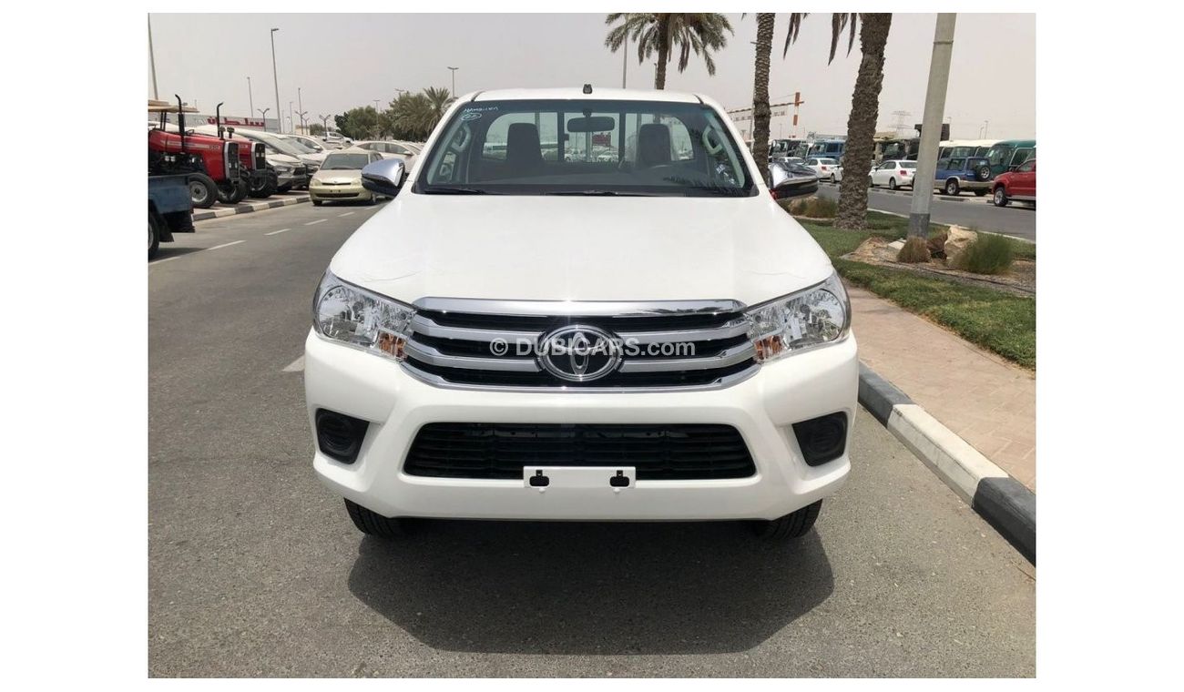 تويوتا هيلوكس تويوتا هايلكس 2.7 بنزين دفع رباعي 2023 عادي