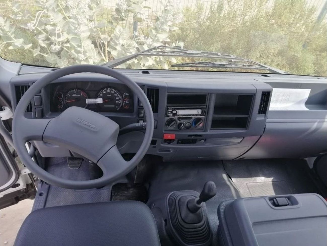 Isuzu FRR 9 ton  chassis