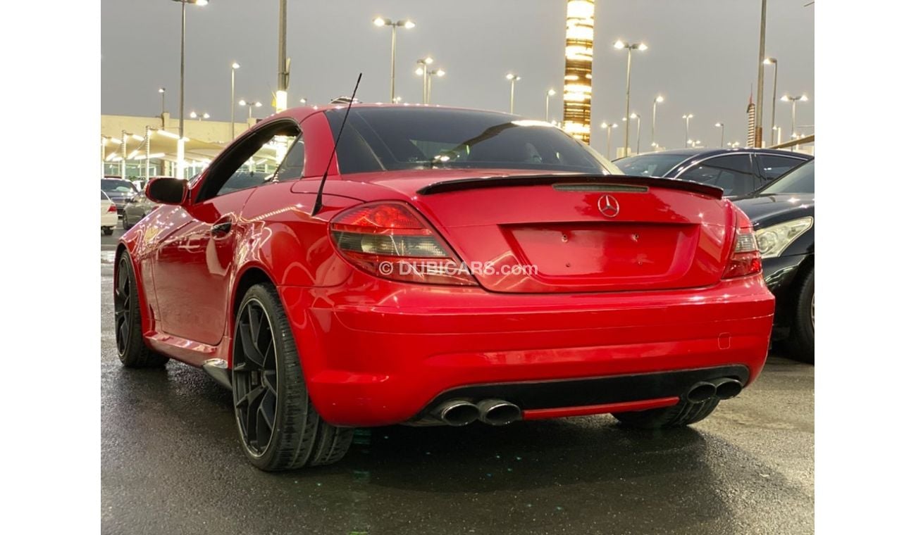 Mercedes-Benz SLK 55 AMG Mercedes Benz SLK 55 AMG, convertible, GCC, in perfect condition
