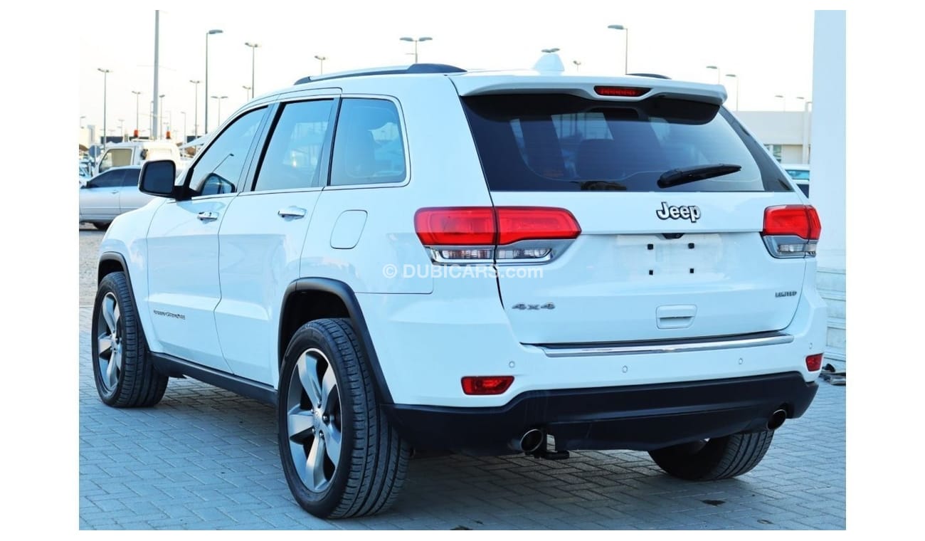 Jeep Grand Cherokee Limited Jeep Grand Cherokee 2015 GCC in excellent condition