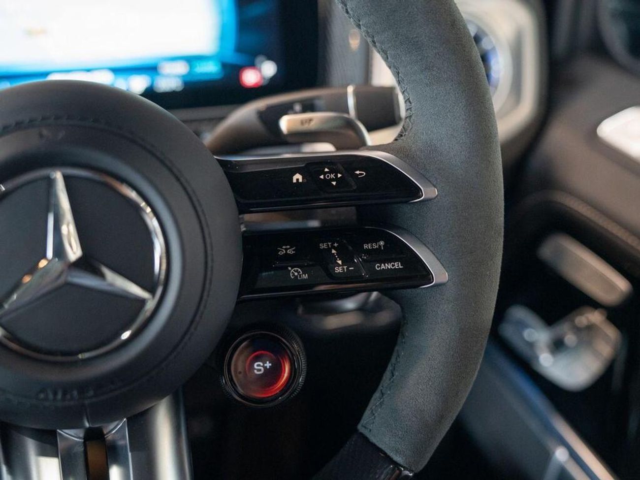 Mercedes-Benz CL 63 AMG 4.0 G63 V8 BiTurbo MHEV AMG Magno Edition SpdS+9GT 4WD Euro 6 (s/s) 5dr (EXPORT ONLY)