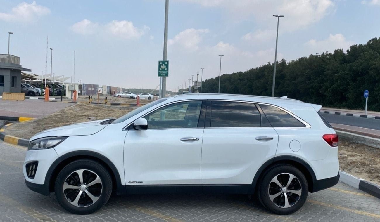 كيا سورينتو Base 3.3L AWD