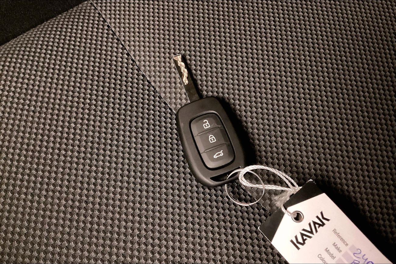 Renault Megane PE | Carnival Sale • UP TO AED 20,000 OFF | Guaranteed Warranty | 0 Down Payment