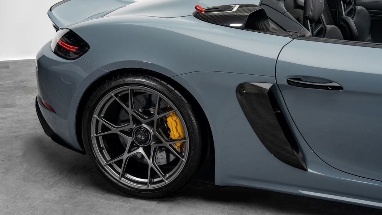 Porsche 718 Spyder RS Weissach - 2023 - Euro Specs