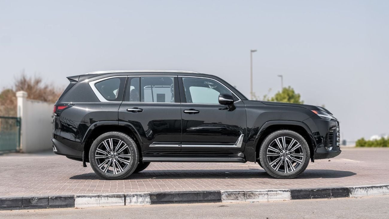 لكزس LX 700h 2026 Lexus LX700h Signature 3.5L AT Hybrid (Black-Tan) with Auto park