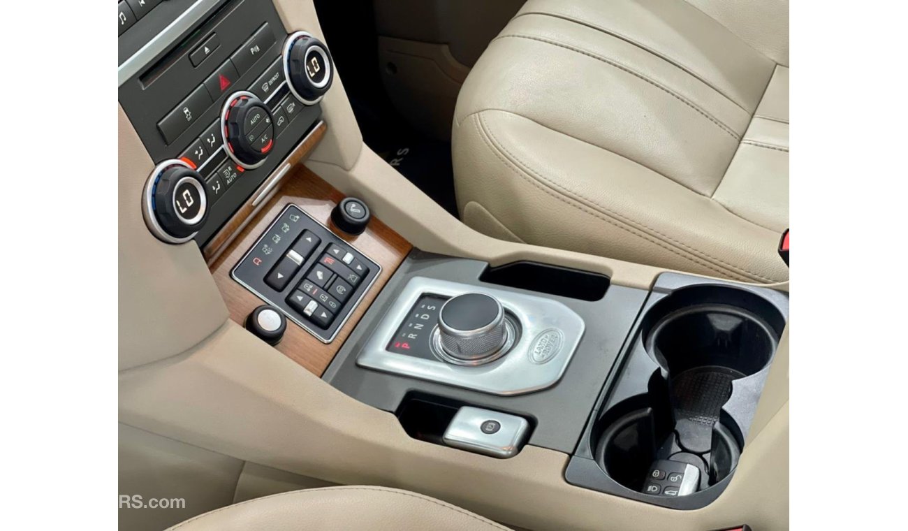 Land Rover Discovery 2016 Land Rover LR4 HSE, 7 Seats, Full Service History, Warranty, Fully Loaded, GCC