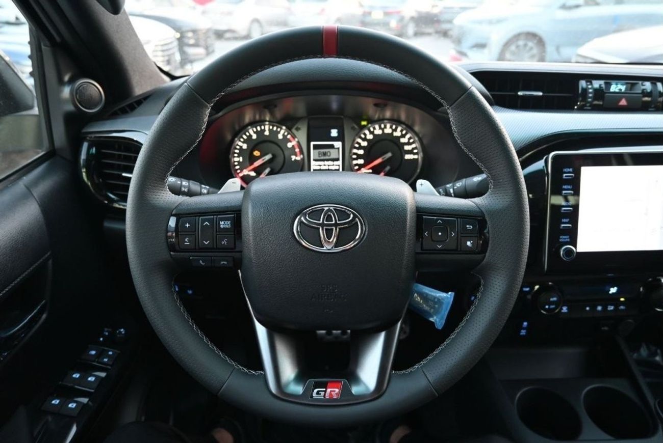 Toyota Hilux Toyota Hilux GR Sport 4.0L V6, Petrol, Color White Model 2024