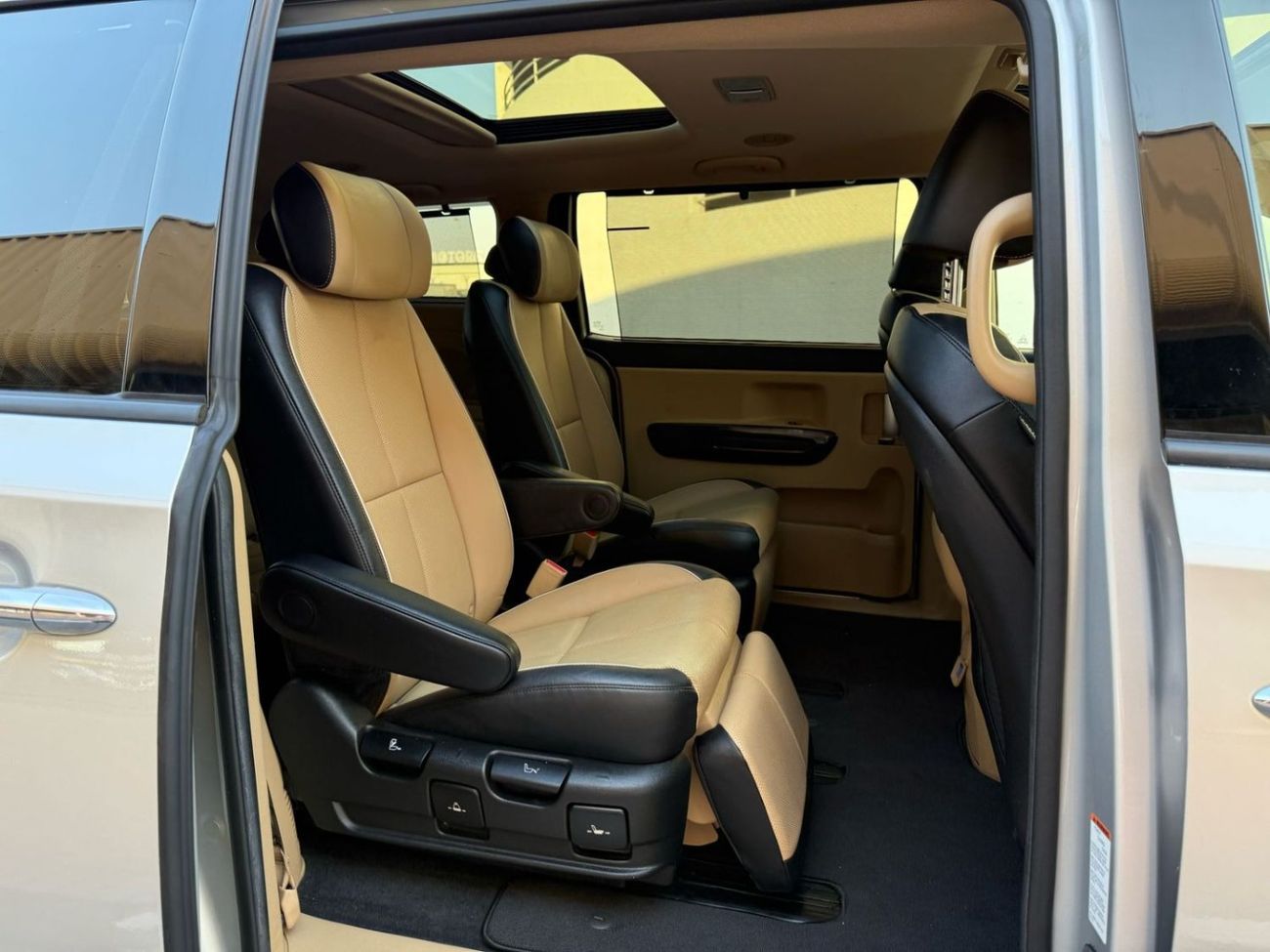 Kia Sedona KIA SEDONA LIMITED SPECIAL ORDER | PANORAMIC WITH 360 CAMERAS | ORGINAL PAINT