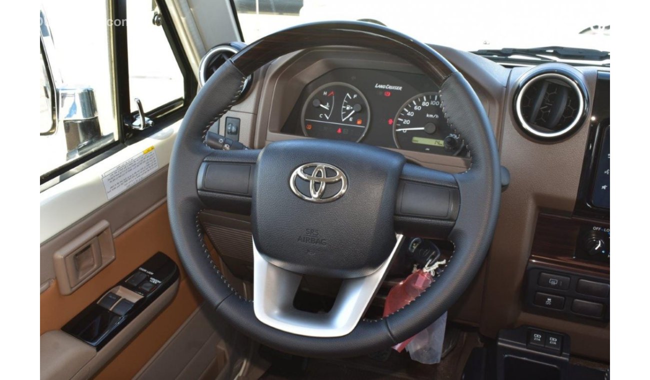 Toyota Land Cruiser Hard Top 71 SDLX V6 4.0L Petrol-Euro 4