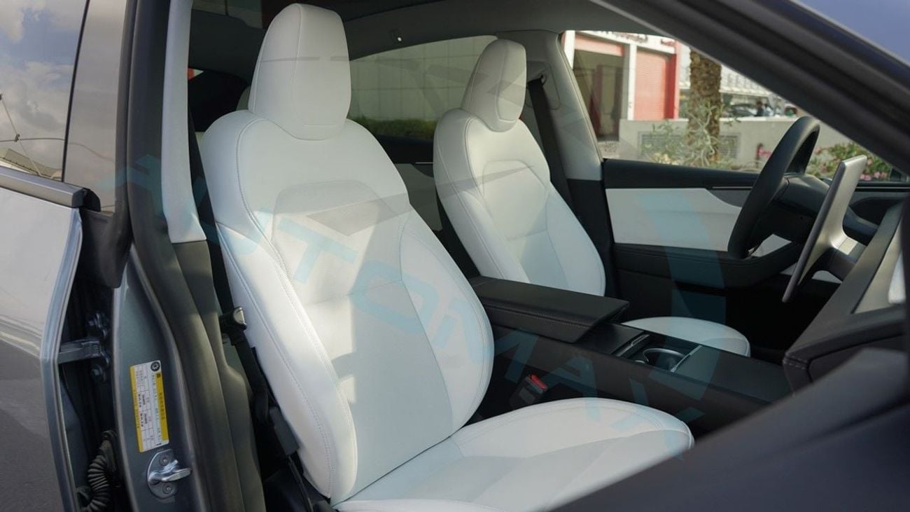 Tesla Model Y + Long Range AWD 0Km 2025 With 5 Years Or 200,000 Km Warranty