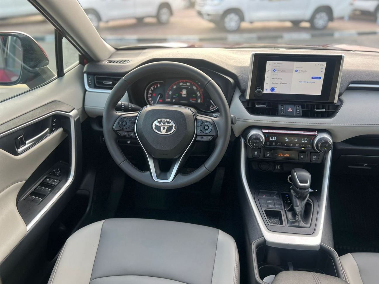 Toyota RAV4 XLE 2025 Toyota Rav4 Full Option 2.5L V4 - Rear Camera - Leather Seat - AWD 4x4 - Push Start - Low