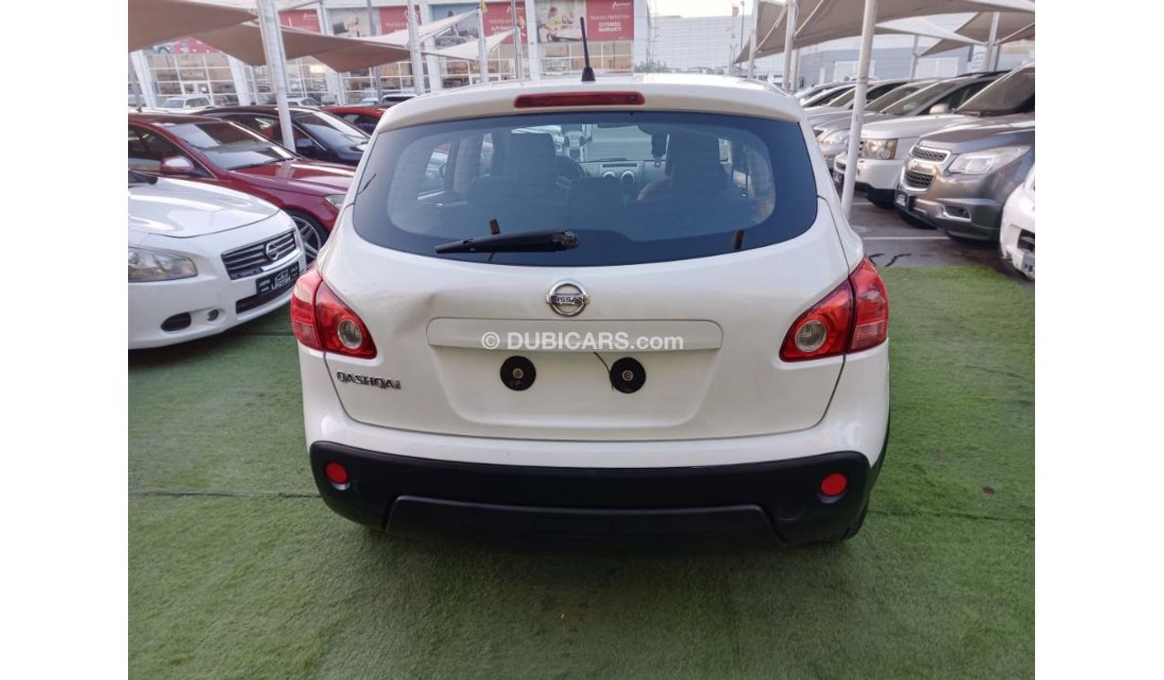 نيسان كاشكاي خليجى موديل ٢٠٠٩ لون أبيض بدون حوادث بحاله ممتازه لاتحتاج لأى مصاريف