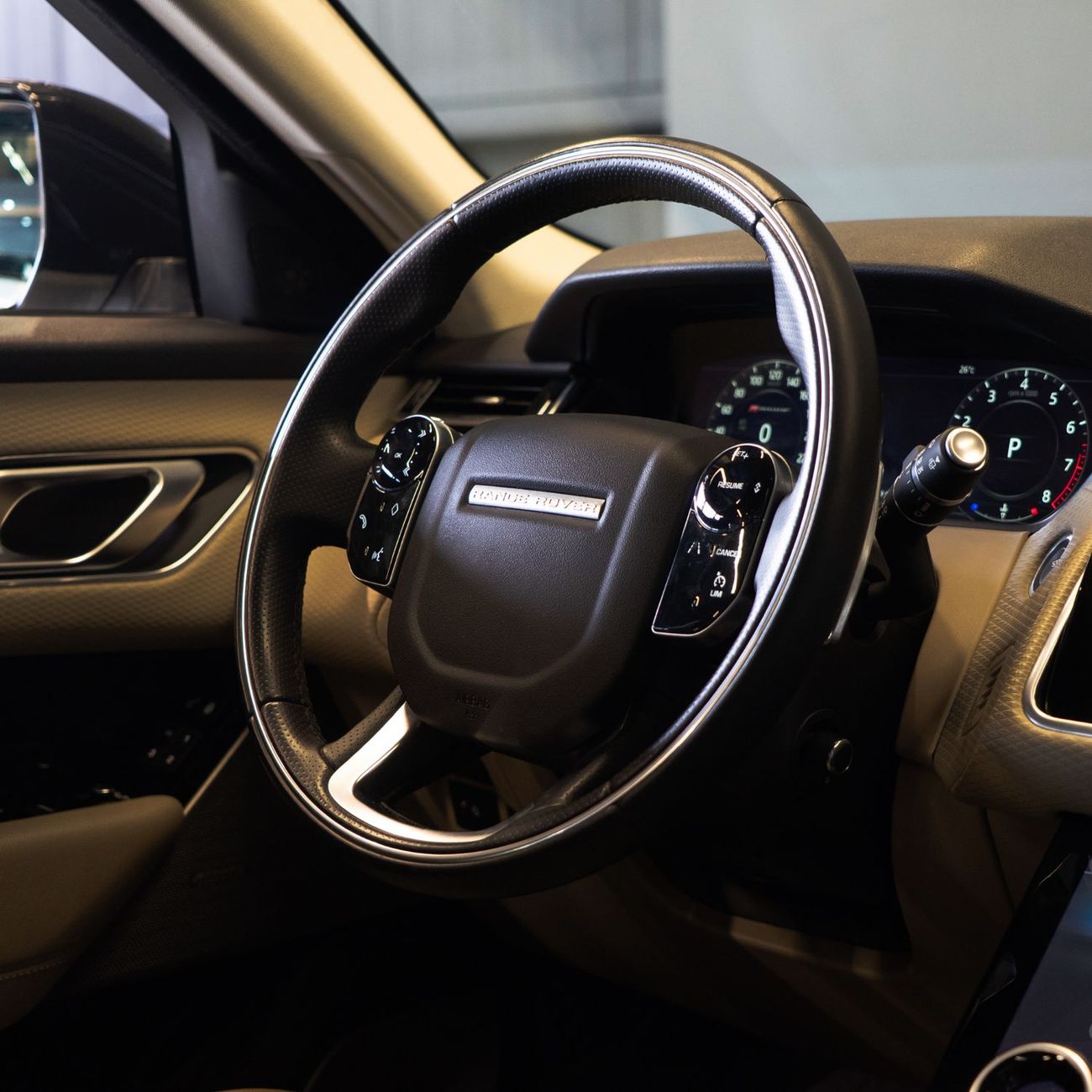 Land Rover Range Rover Velar P250 R-Dynamic SE 2.0L AED 2,490 pm  • 0% Downpayment • Velar P250 SE R-Dynamic • 1 Year Warranty