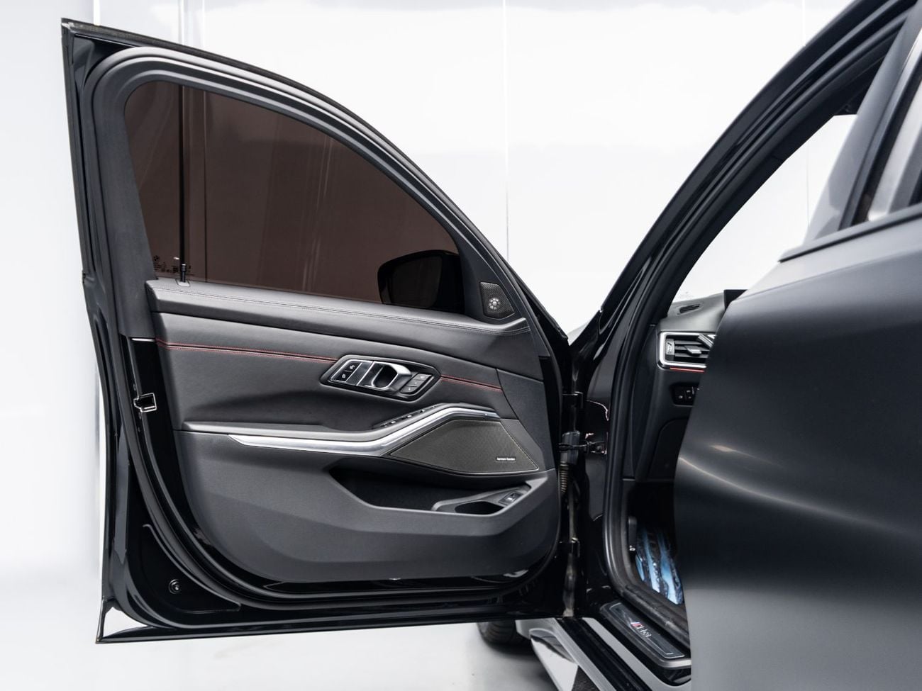 بي أم دبليو M3 CS XDRIVE BUY NOW, PAY 2027 | THE BLACKLINE STANDARD | July 2028 Warranty + Service, GCC