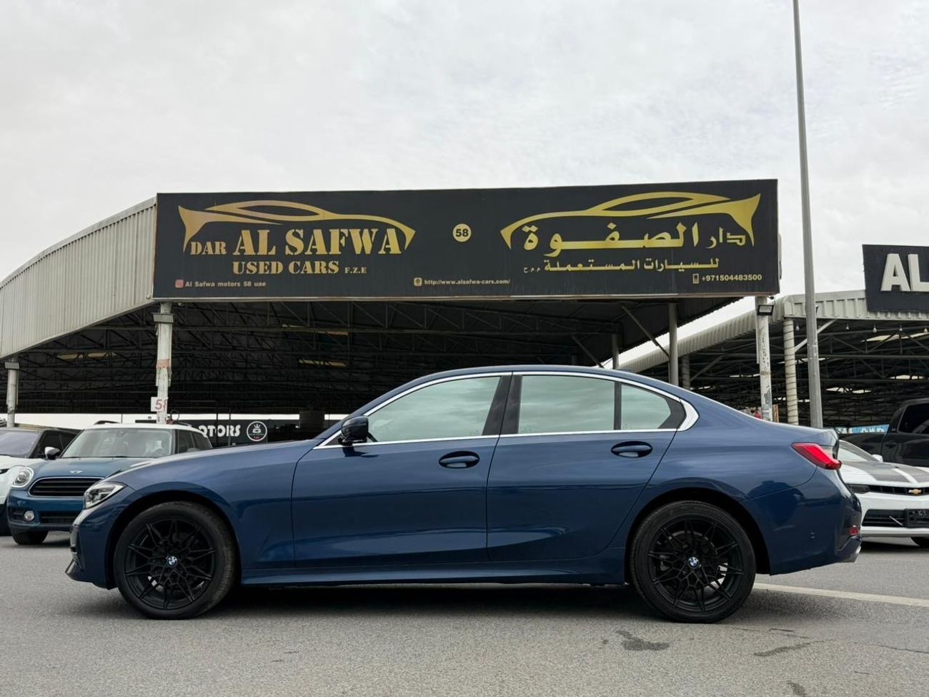 BMW 320i