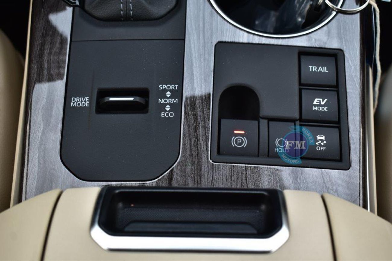 Toyota Highlander Limited Hybrid 2.5L AWD 7 Seater Automatic