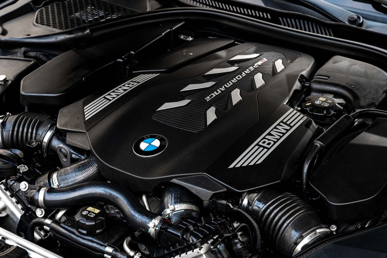 بي أم دبليو M850i M850i xDrive | 4,015 P.M | 0% Downpayment | GCC