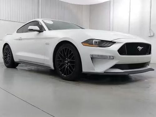 Ford Mustang GT PREMIUM performance package