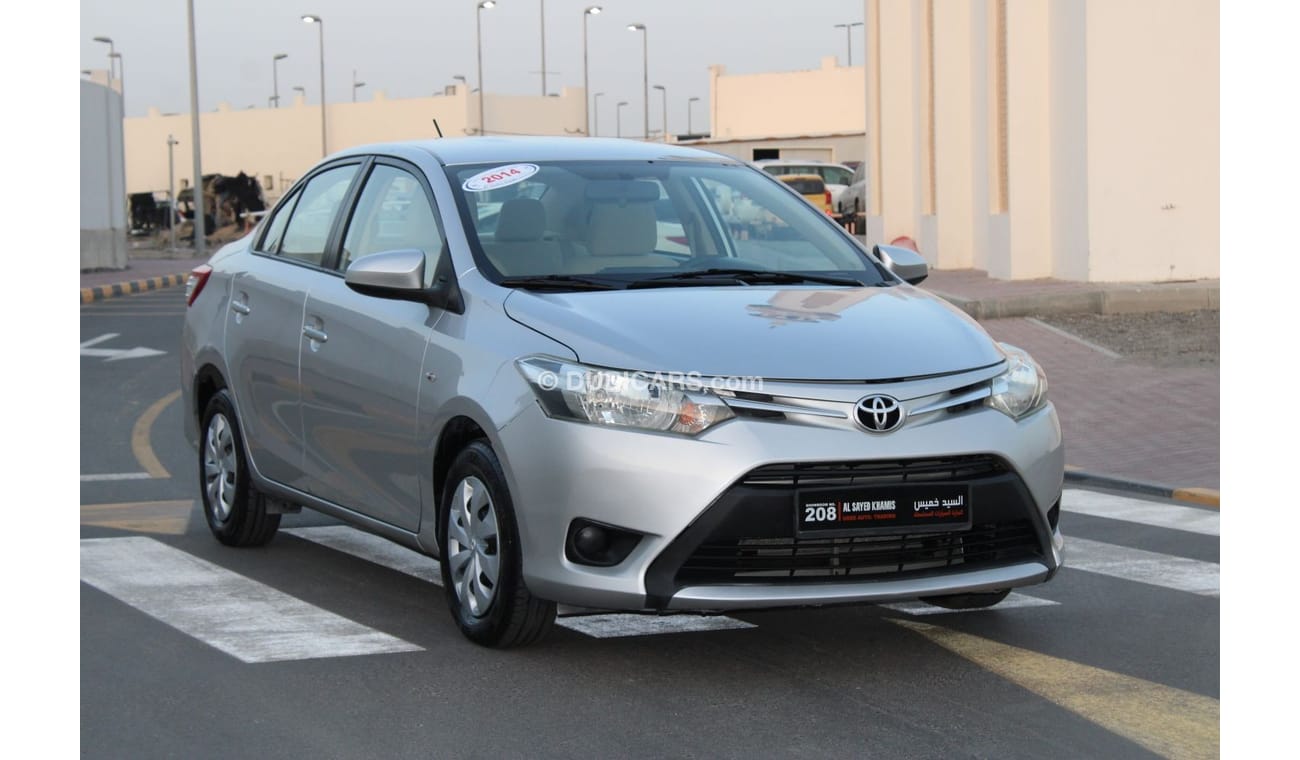 Toyota Yaris Toyota Yaris 2014 GCC in excellent condition without accidents, very clean from inside and outside