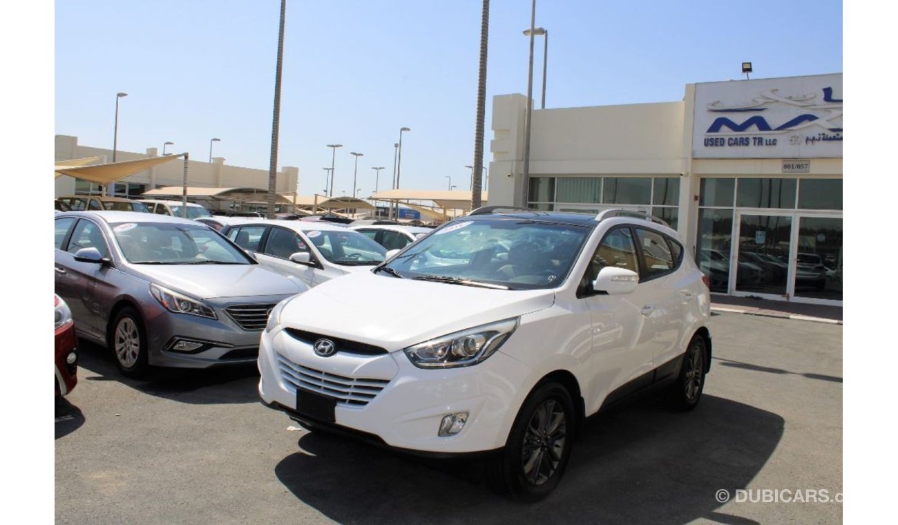 Hyundai Tucson ACCIDENTS FREE - ORIGINAL COLOR - CAR IS IN PERFECT CONDITION INSIDE OUT