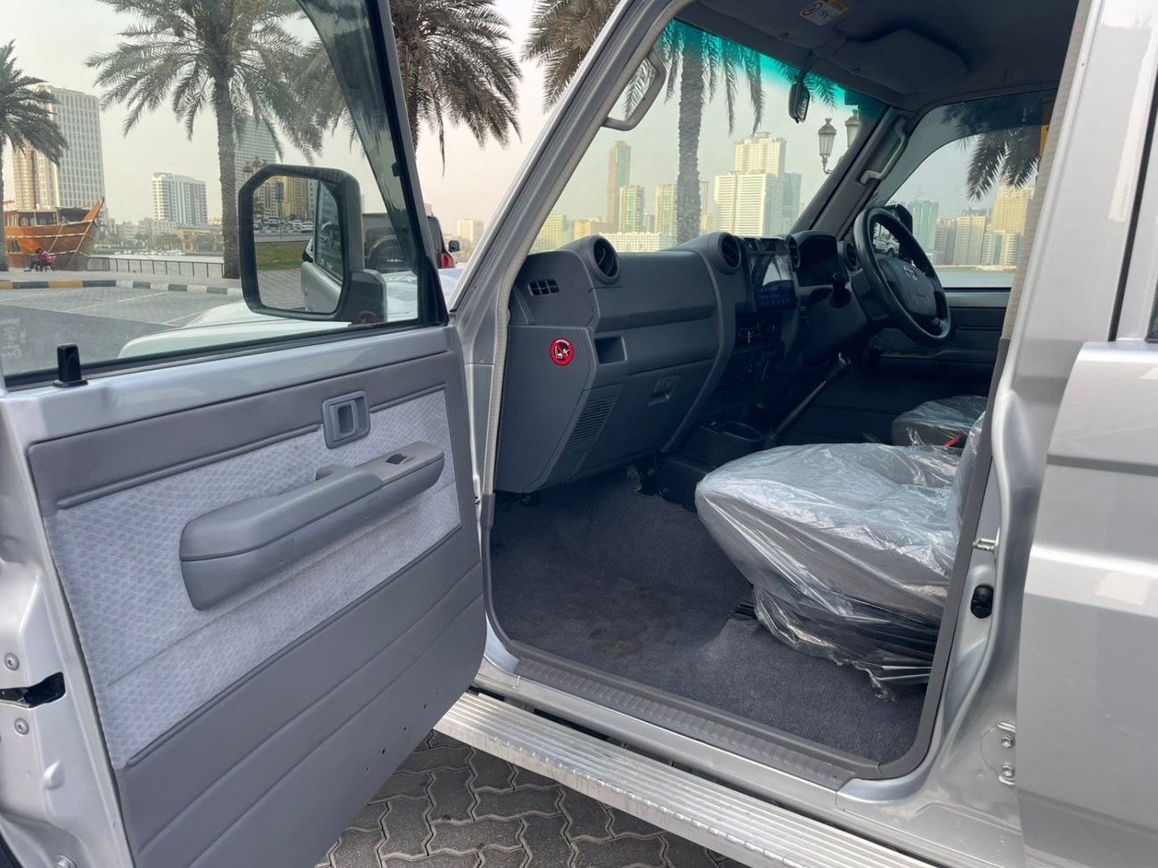 Toyota Land Cruiser Pick Up Pick Up 2018 Double Cabin RHD Diesel Engine Full Option Very Clean Title