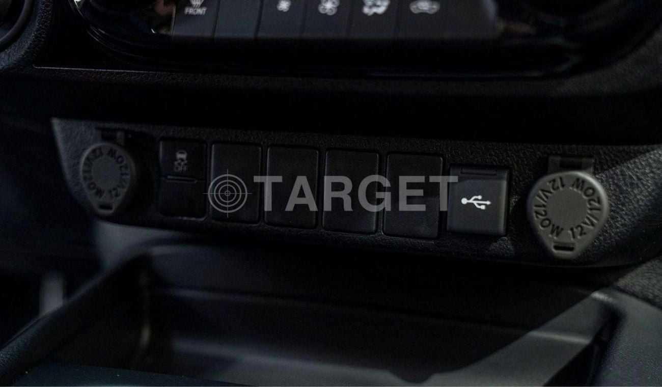 Toyota Hilux Toyota hilux 2.7L petrol MY2025 for export only