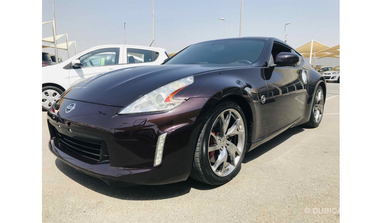 نيسان 370Z سياره نظيفه جدا بحاله ممتاذه بدون حوادث ضمان شاسيه جير ماكينه