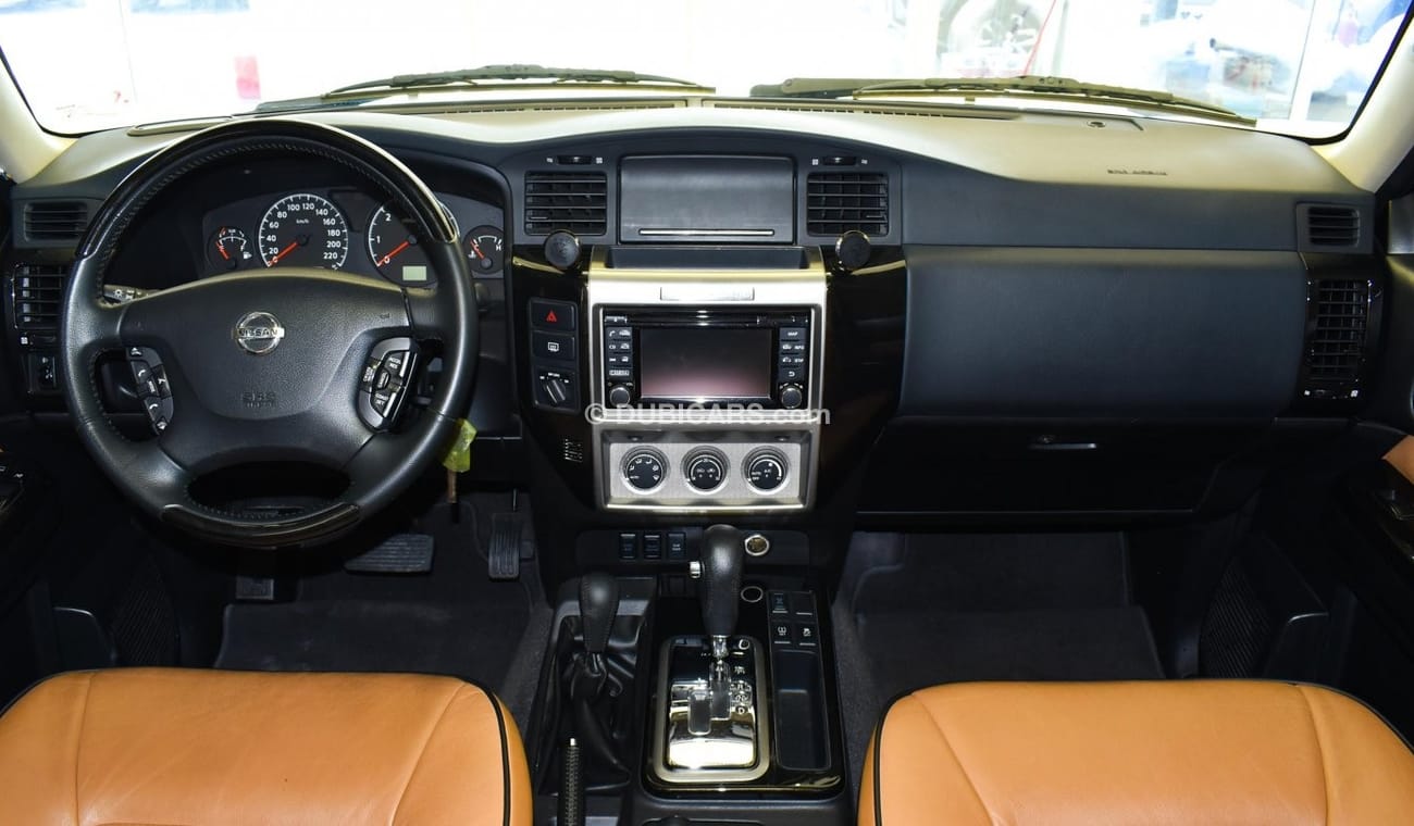 نيسان باترول سوبر سفاري