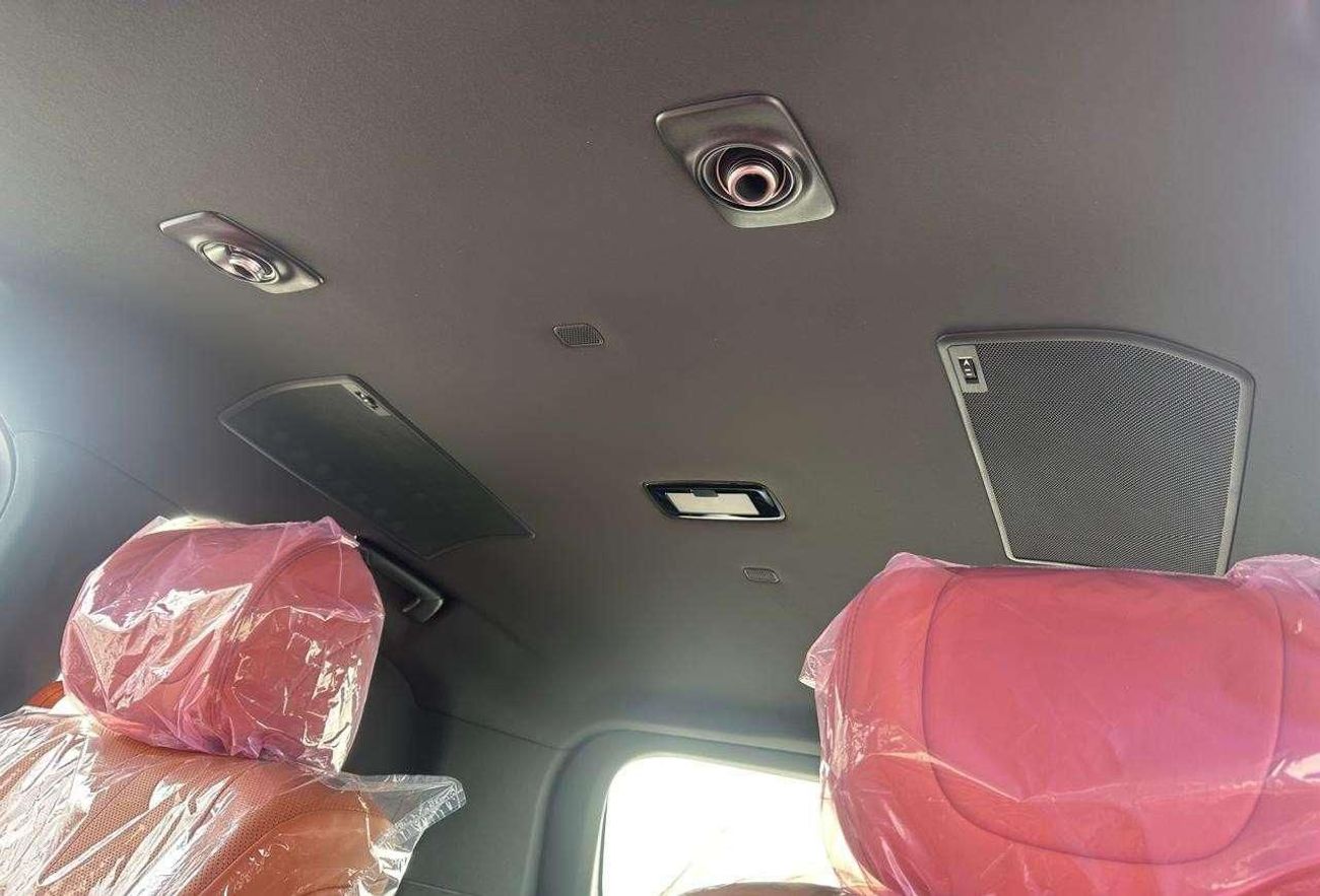 لكزس LX 700h 2025 Lexus LX700h VIP HEV (4-Seater) 3.5L V6 Twin-Turbo Hybrid A/T 4WD Export Only