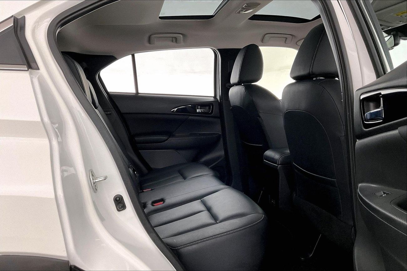 نيسان إكستيرا Titanium | ضمان مجاني لمدة عام | 0 دفعة أولى